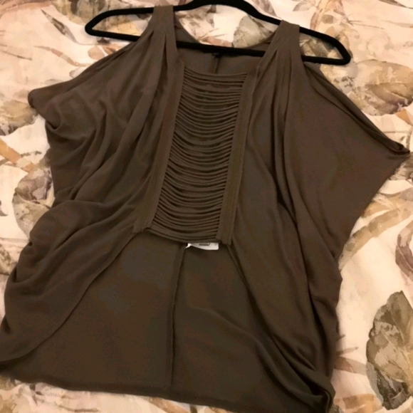 BCBGMAXAZRIA sleeveless olive tank top - Picture 2 of 10